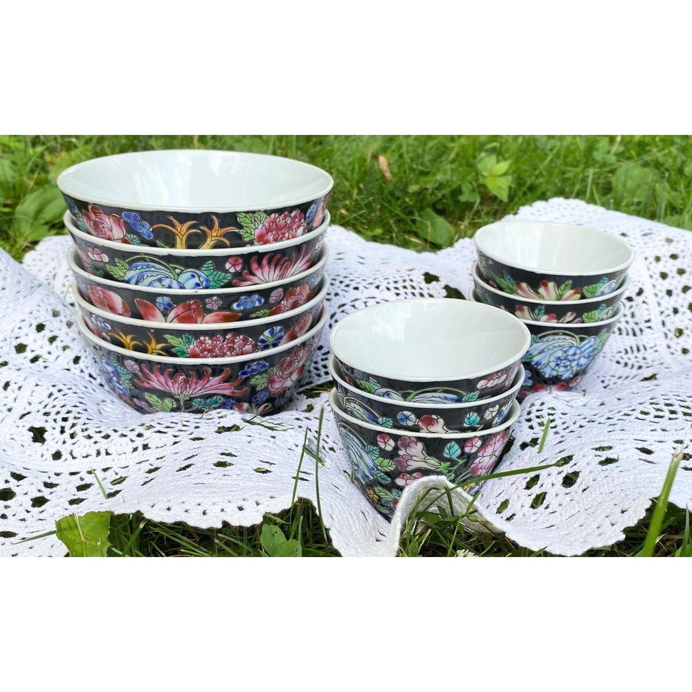 Vintage Black Famille Rose China Porcelain Bowls